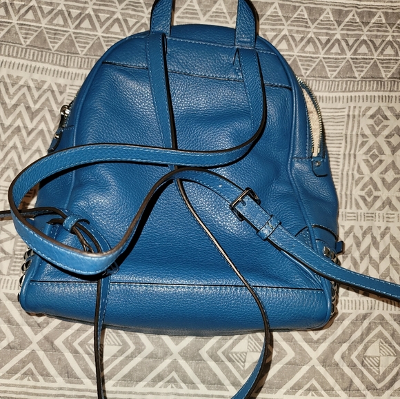 ❌SOLD❌NWT Michael Kors Studded Rhea Backpack - Picture 3 of 12